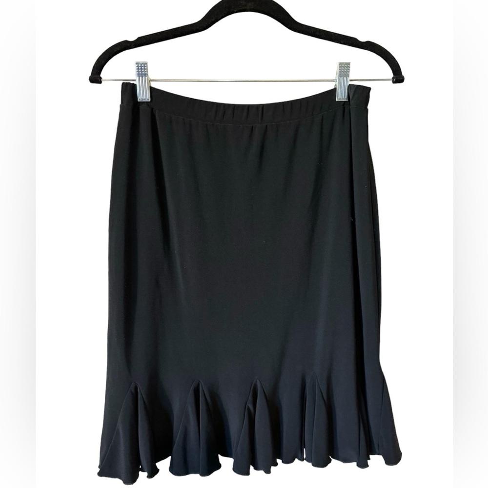 White House Black Market Pull-on Black Skirt with Gathered Flounce Hem Medium